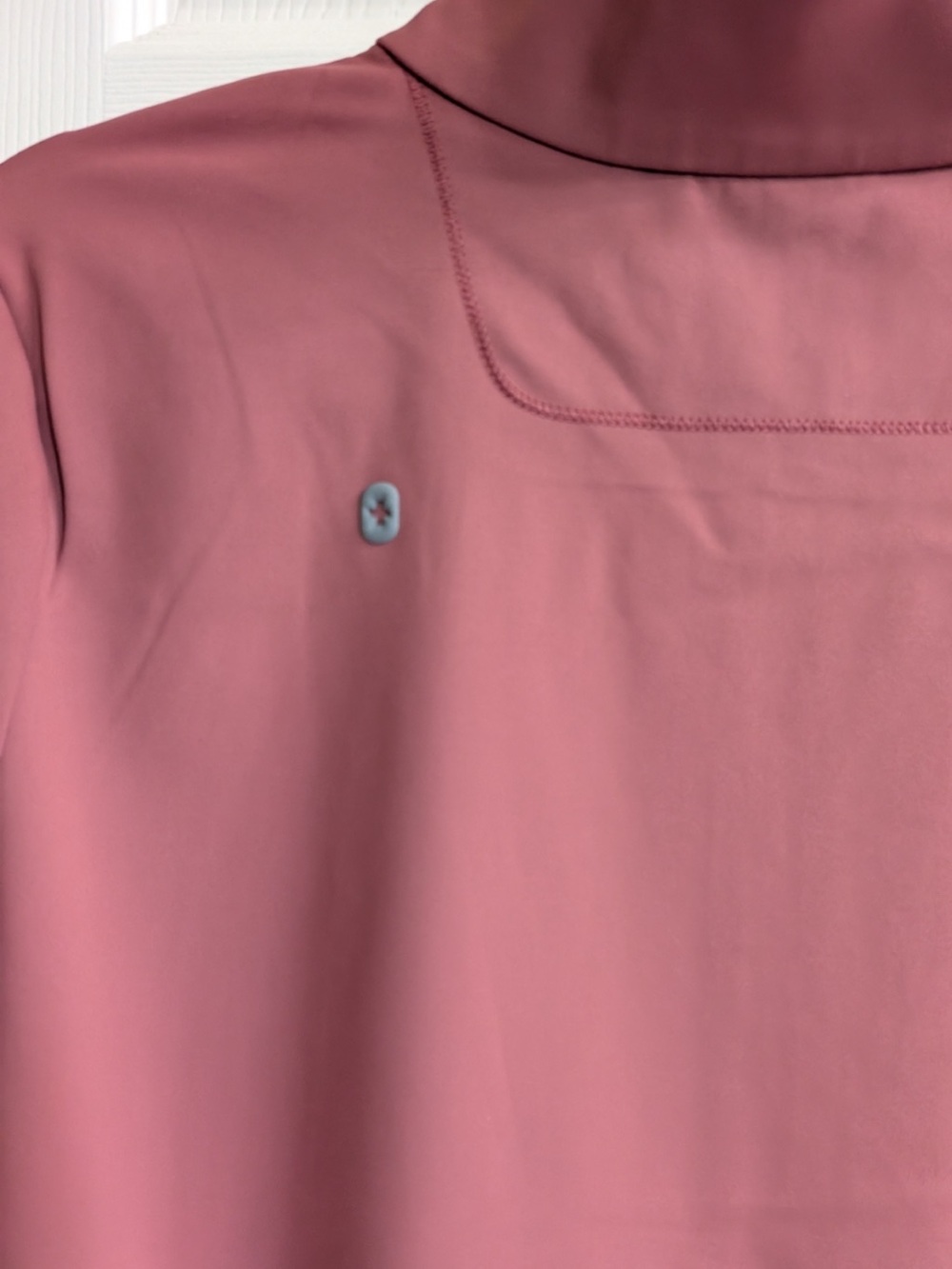 FIGS ContourKnit Scrub Jacket Mauve Size Small - Picture 10 of 12